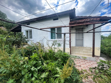 2-bedroom-house-close-to-balchik-and-the-sea-