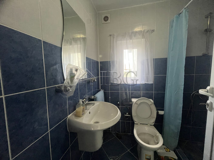 Image No.16-2 Bed House for sale