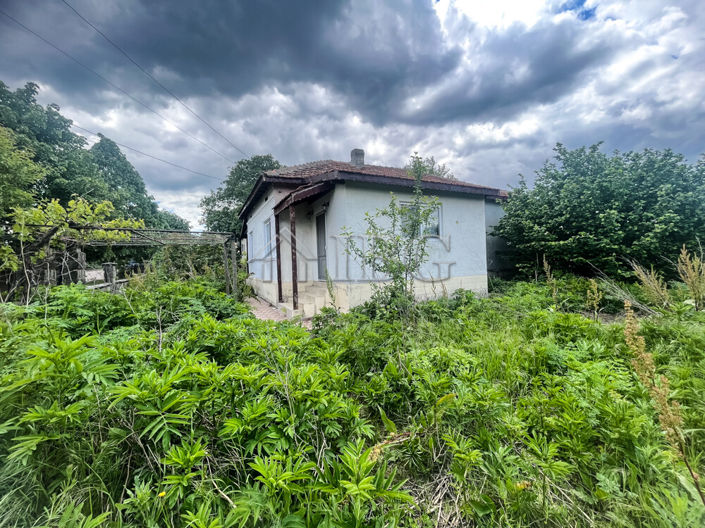 Image No.17-2 Bed House for sale