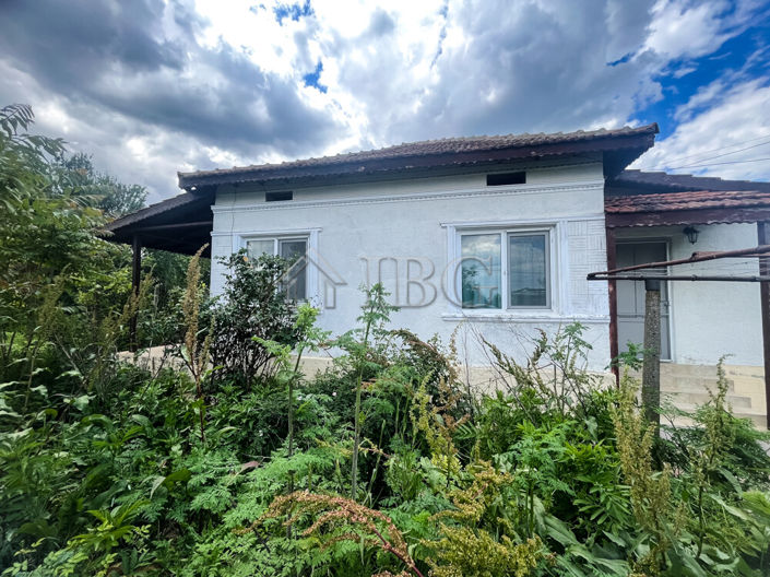 Image No.2-2 Bed House for sale