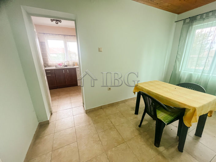 Image No.7-2 Bed House for sale