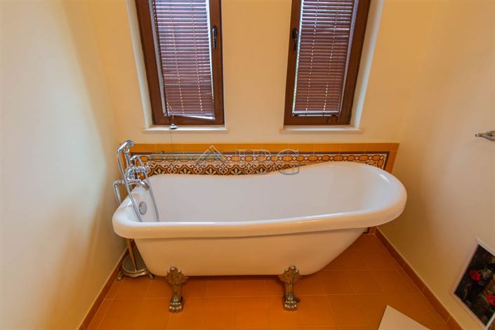 Image No.30-Maison de 3 chambres à vendre à Sozopol