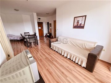 16560572301-bedroom-apartment-golden-sands-6