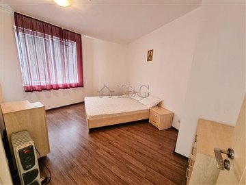 16560572291-bedroom-apartment-golden-sands-11