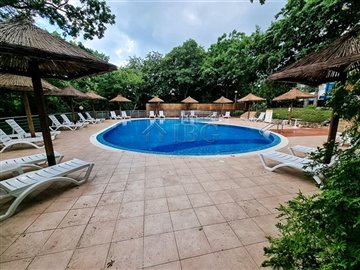 16560572291-bedroom-apartment-golden-sands-14