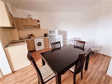 16560572301-bedroom-apartment-golden-sands-7