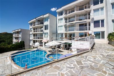 16593584932-bedroom-apartment-sea-view-pool-v