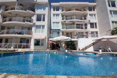 16593482422-bedroom-apartment-sea-view-pool-v
