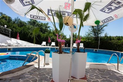 16593482422-bedroom-apartment-sea-view-pool-v