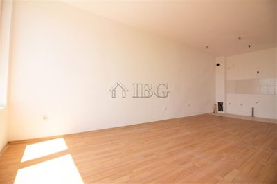 16593461492-bedroom-apartment-sea-view-24