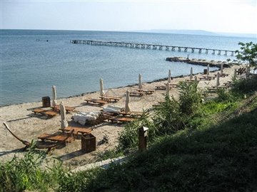 1659437018lighthouse-golf-curses-6