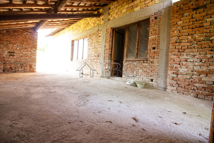 Image No.19-3 Bed House for sale