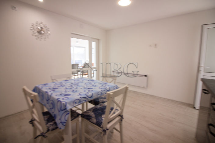 Image No.9-Maison de 4 chambres à vendre à Balchik