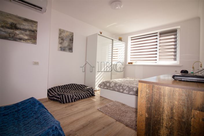 Image No.23-4 Bed House for sale