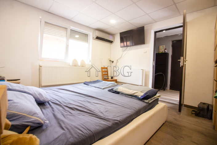 Image No.14-4 Bed House for sale