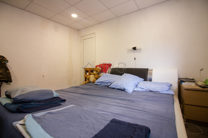 Image No.15-4 Bed House for sale