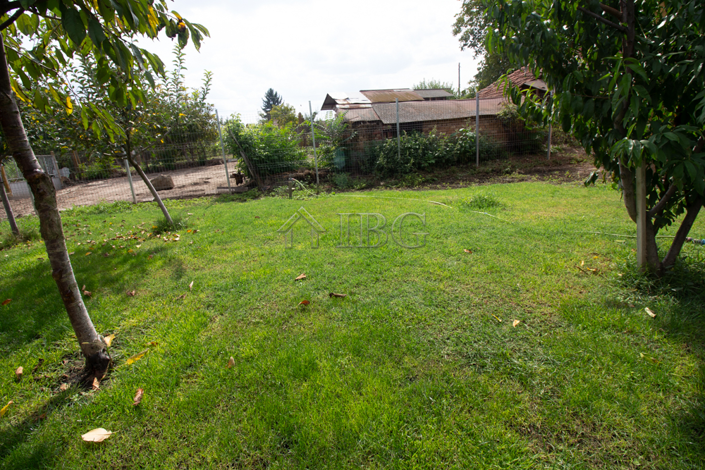 Image No.3-4 Bed House for sale