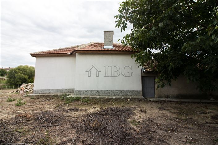 Image No.7-2 Bed House for sale