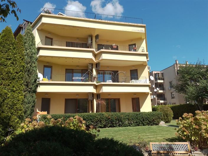 Image No.1-Appartement de 2 chambres à vendre à Varna