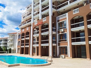 1666072958seaandpoolviewapartmentwith2bedroom
