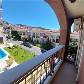 1666072958seaandpoolviewapartmentwith2bedroom