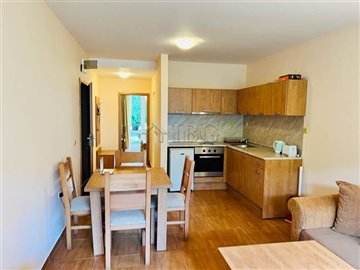 16661675941-bedroomapartmentforsaleinpanorama