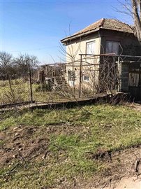 16679879083-bed-house-near-varna-and-the-seac