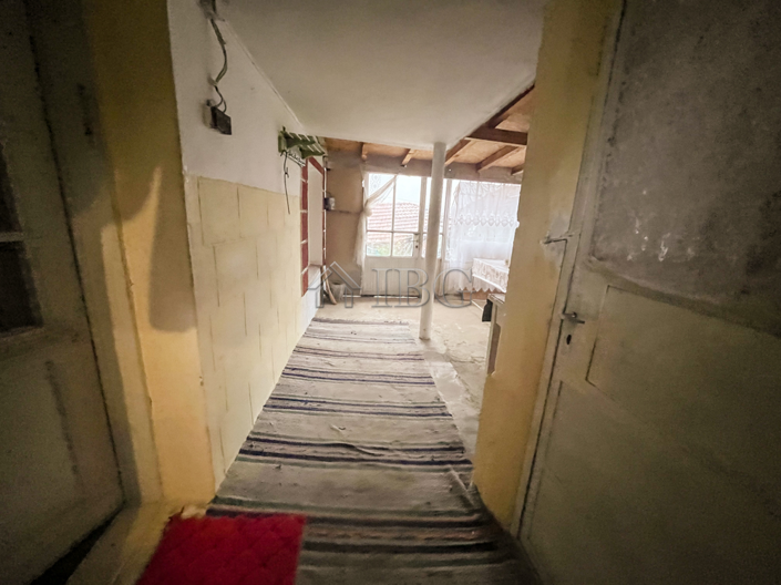 Image No.18-3 Bed House for sale