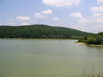 1 - Targovishte, Commercial