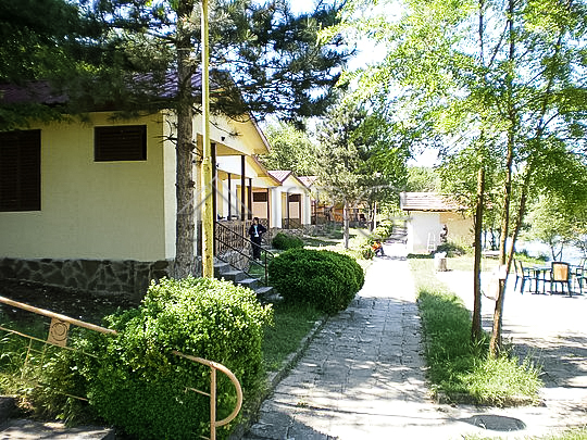 Image No.9-7 Bed Property for sale