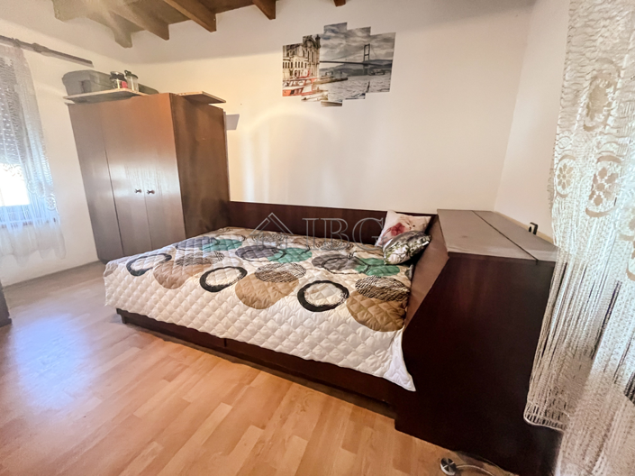 Image No.39-Maison de 7 chambres à vendre à Kubrat