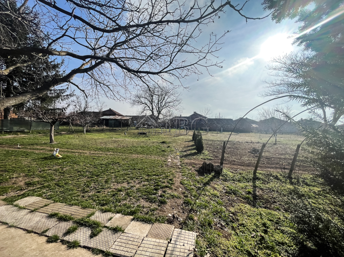 Image No.48-Maison de 7 chambres à vendre à Kubrat
