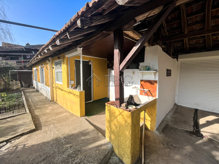 Image No.59-Maison de 7 chambres à vendre à Kubrat