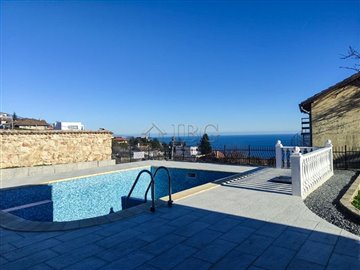 16793150673-bed-house-sea-view-pool-6