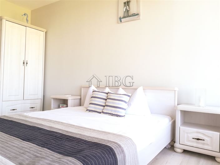 Image No.4-2 Bed House for sale