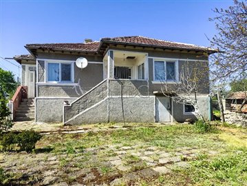 16831073682-bedroom-house-near-the-sea-4