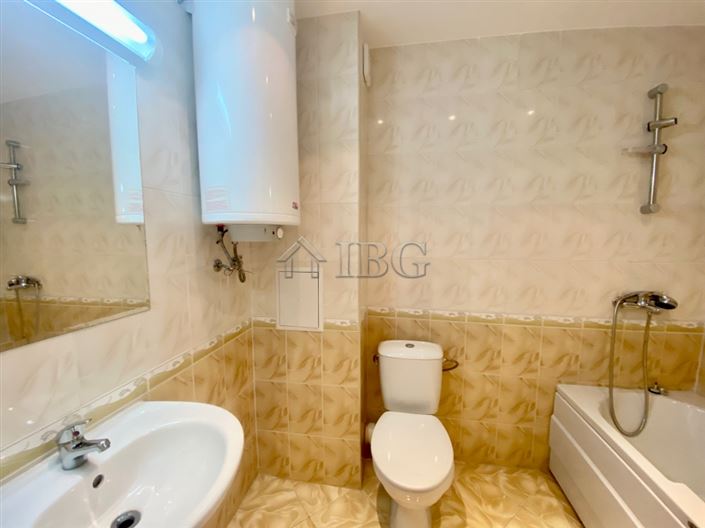 Image No.9-Appartement de 2 chambres à vendre à Sveti Vlas