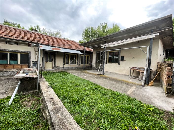 Image No.10-5 Bed House for sale