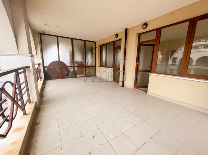 Image No.12-2 Bed Apartment for sale
