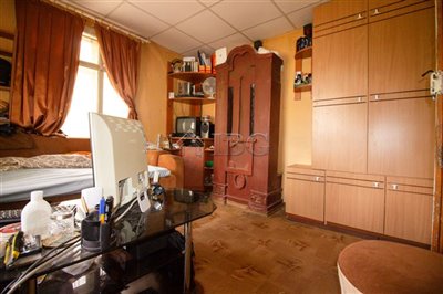 16916681593-bedroom-1-1-2-ruse-area-42