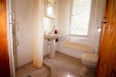 16916681573-bedroom-1-1-2-ruse-area-44