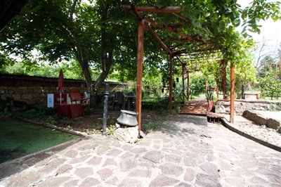 16916681563-bedroom-1-1-2-ruse-area-92