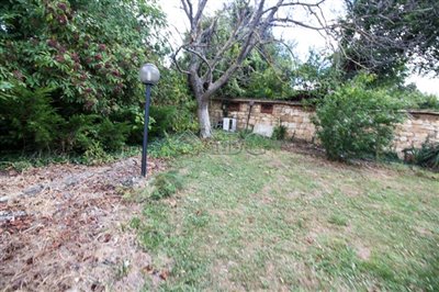 16916681593-bedroom-1-1-2-ruse-area-103