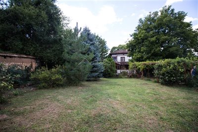 16916681593-bedroom-1-1-2-ruse-area-106