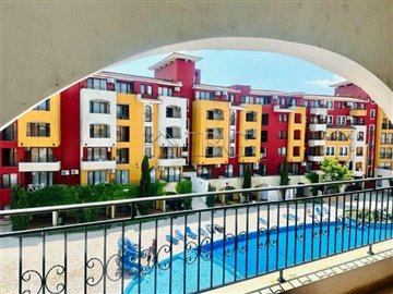 16922599951-bedapartmentwithpoolandseaviewsin