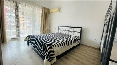 16922599951-bedapartmentwithpoolandseaviewsin