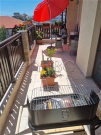 16938985681-bedroomapartmentwithpoolviewinroy