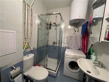 16938985681-bedroomapartmentwithpoolviewinroy