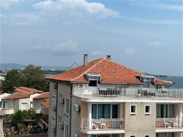 16938985681-bedroomapartmentwithpoolviewinroy