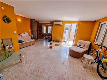 1694231819ravda-residential-apartment-17